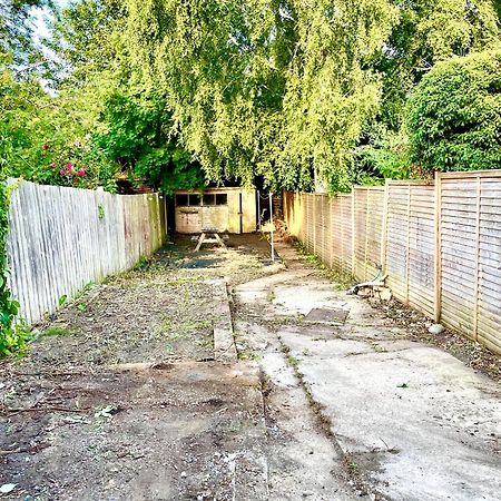 Nice 2 Bedroom House In Stowmarket Extérieur photo