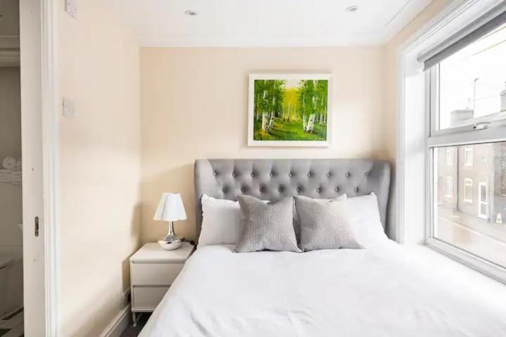 Nice 2 Bedroom House In Stowmarket Extérieur photo